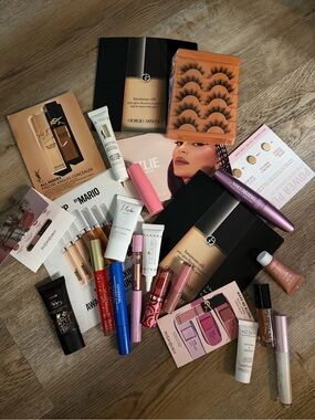 Makeup samples